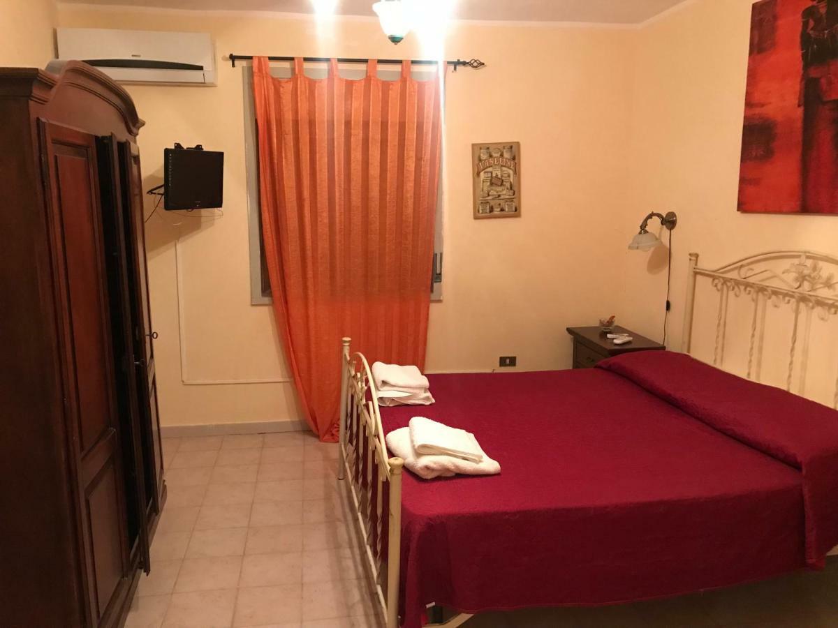Holiday Home Villa Romana เรอัลมอนเต ภายนอก รูปภาพ