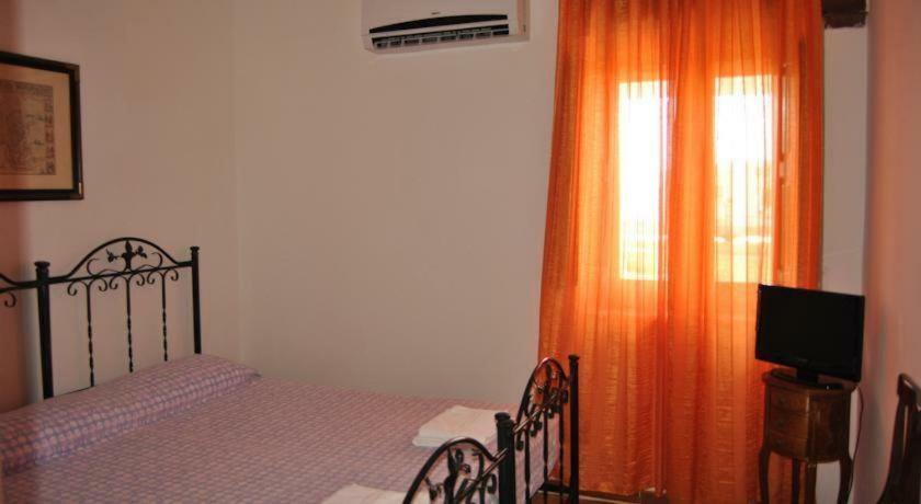 Holiday Home Villa Romana เรอัลมอนเต ภายนอก รูปภาพ